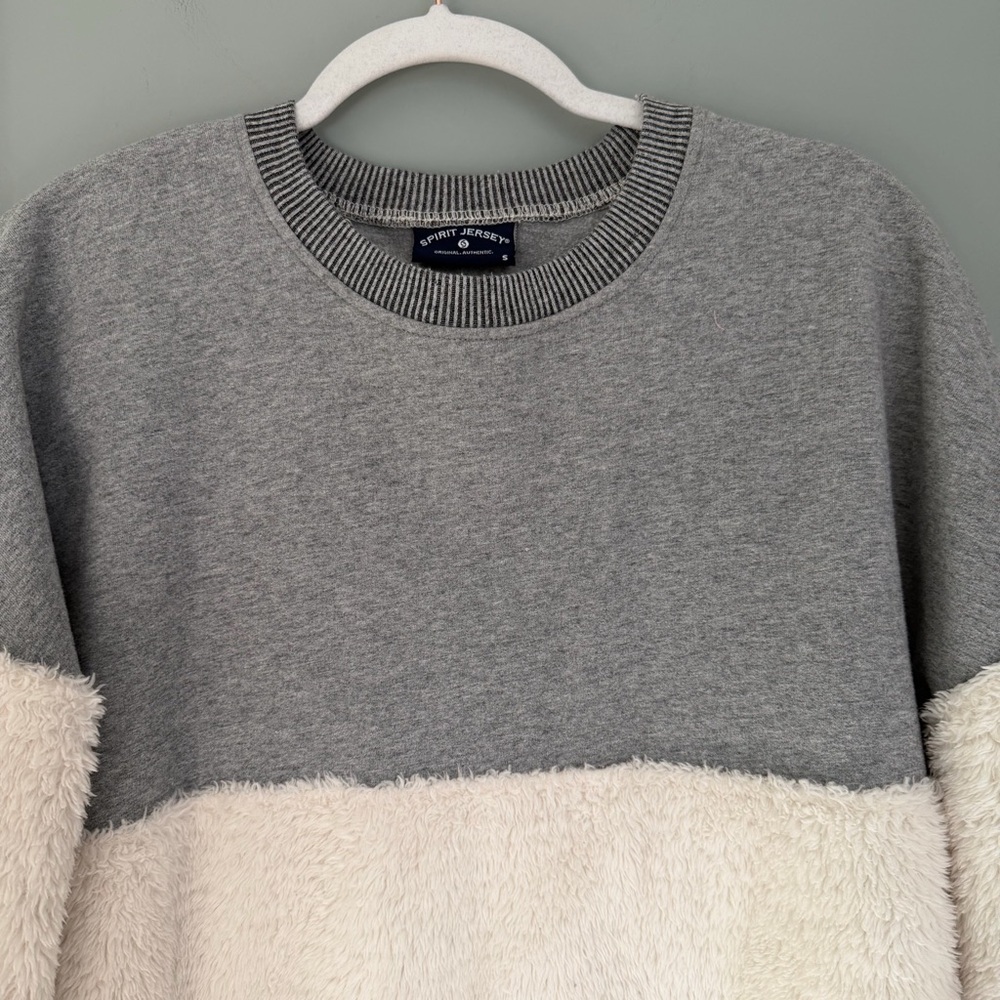 Spirit Jersey Killington Vermont Sherpa Gray White Sweatshirt Apres Ski - Picture 5 of 14
